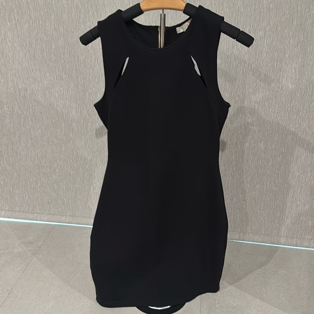Gianni Bini LBD Black Cut Out Sheath Cocktail Dress Small Gold Zipper Detail